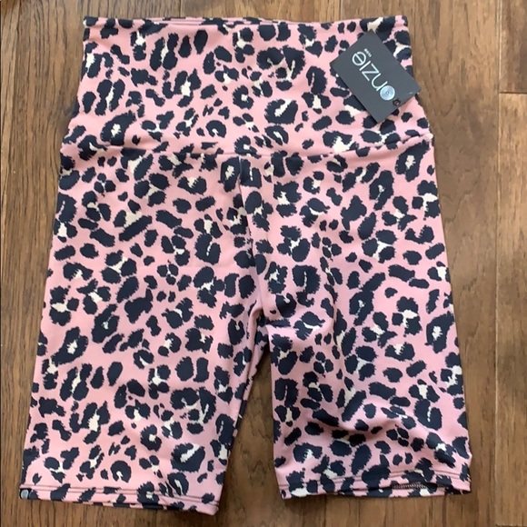 onzie leopard bike shorts